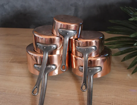 Vintage moroccan Copper Cookware Set, 5 Piece Tin Lined Pots, 12cm-20cm, Vintage Hammered Pans with Cast Iron Handles